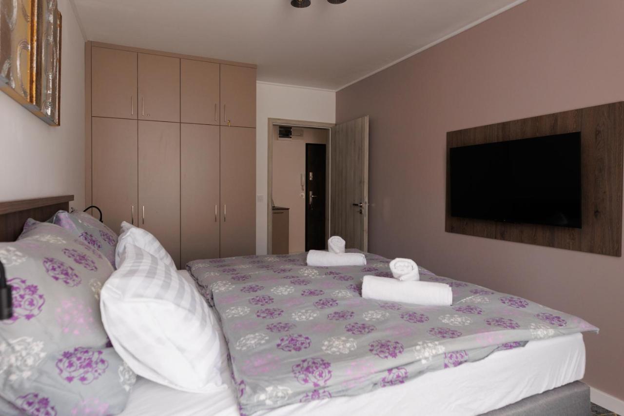 Villa Bauhaus Wellness Apartman Siofok Bagian luar foto