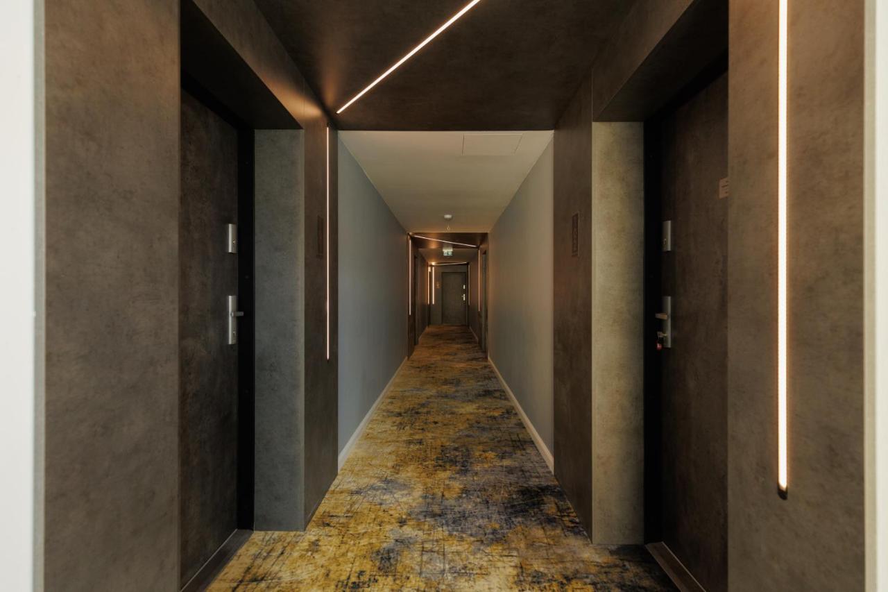 Villa Bauhaus Wellness Apartman Siofok Bagian luar foto