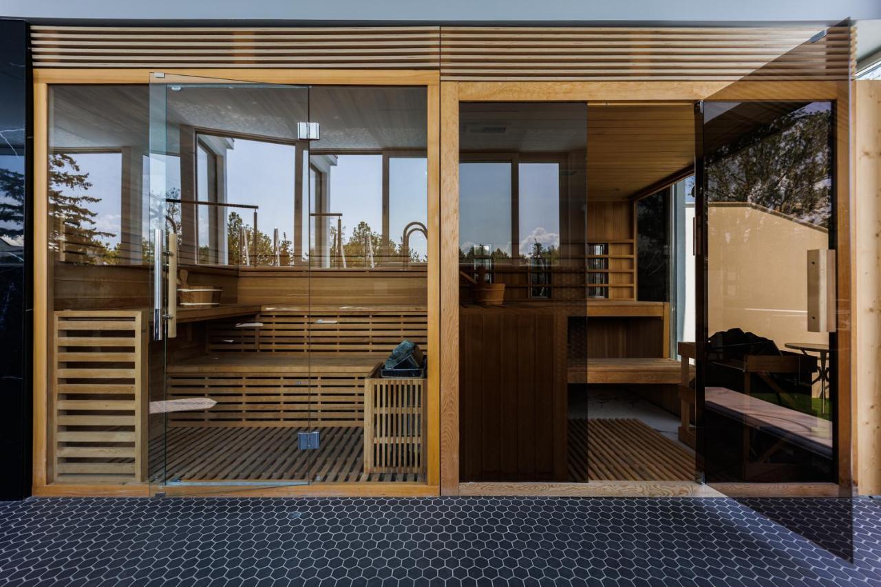 Villa Bauhaus Wellness Apartman Siofok Bagian luar foto